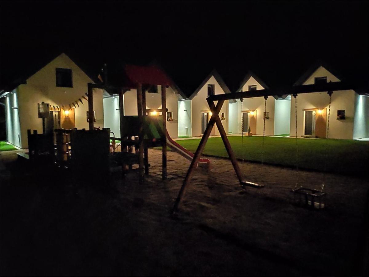 Domki Na Dobrym Kursie Jastrzębia Góra Exterior foto
